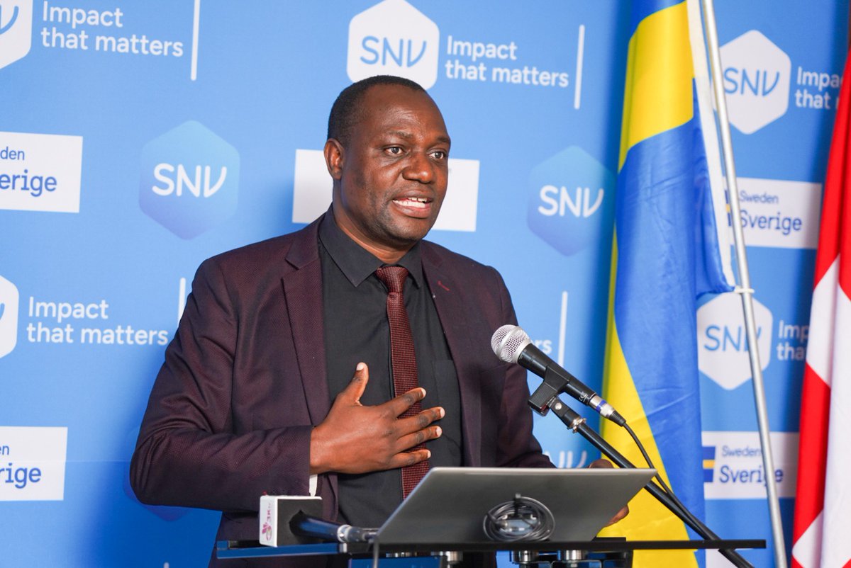 SwissEmbZim's tweet image. Big launch in #Harare! 
Switzerland, @SwedeninZW, @SNVZimbabwe 
&amp;amp; Ministry of Youth 2day launched a US$5.2m Youth Employment &amp;amp; Entrepreneurship Project in Zim. It focuses on: Skills training, Startup support &amp;amp; Green sector growth. Proud to empower #ZimYouth for a brighter future!