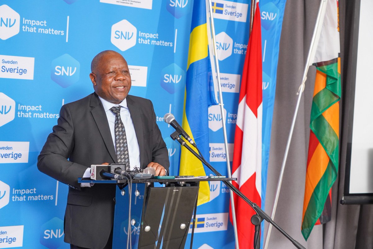 SwissEmbZim's tweet image. Big launch in #Harare! 
Switzerland, @SwedeninZW, @SNVZimbabwe 
&amp;amp; Ministry of Youth 2day launched a US$5.2m Youth Employment &amp;amp; Entrepreneurship Project in Zim. It focuses on: Skills training, Startup support &amp;amp; Green sector growth. Proud to empower #ZimYouth for a brighter future!