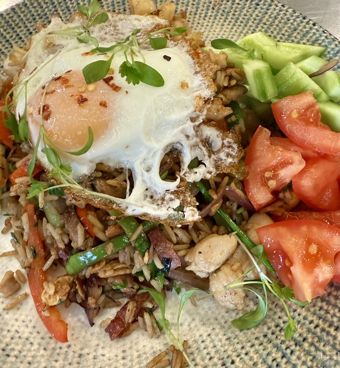 Just realised that I’ve got spaces for this weekend classes. It’s Asia 1 chargrilled squid n nasi goreng . Can do late booking discount. Call 01877389900 if ur interested:)
It’s a fab day and should be on ur bucket list!