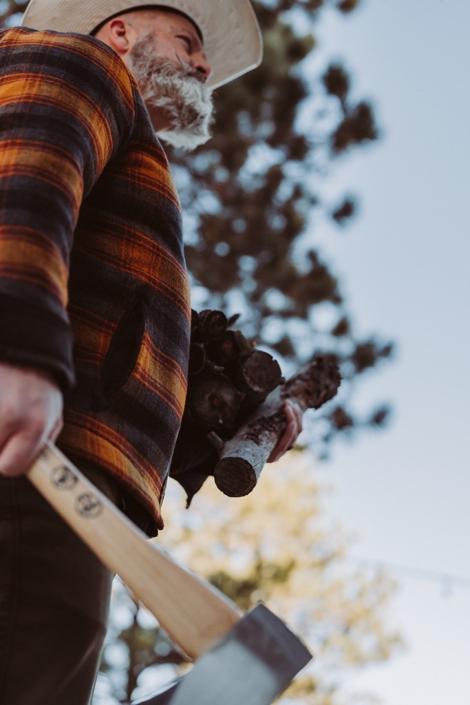 RorkeDenver's tweet photo. Who in your life do you wish you could make amends with?

Tag them to let them know.  

#everonward #amends #starttheconversation https://t.co/5HnPNkYK4j