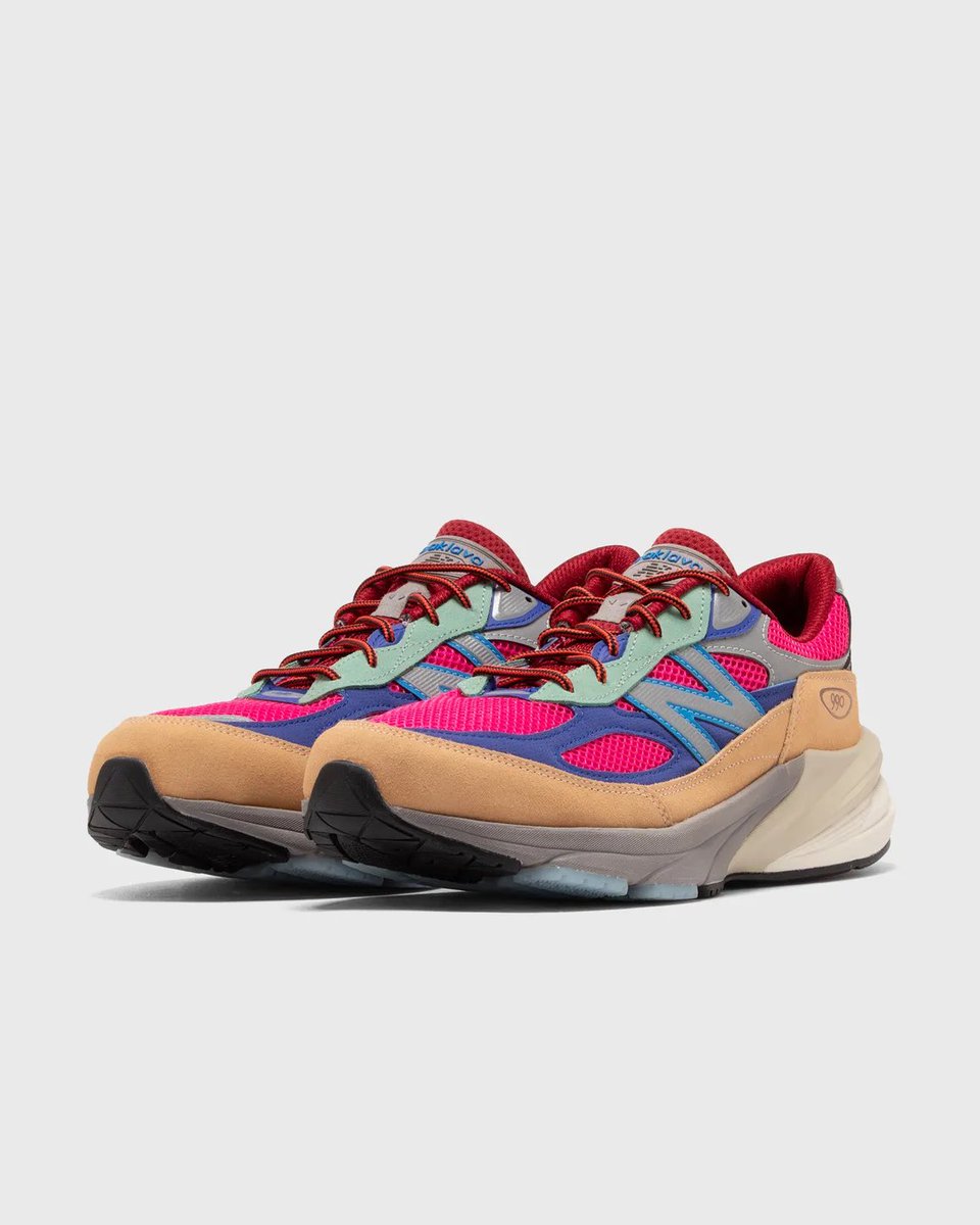 Dernières tailles des New Balance 990v6 x Action Bronson à 230€ ☀️ 

Lien: tidd.ly/44QARhA