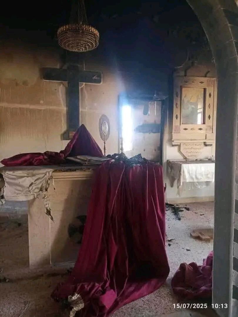 viviapostat's tweet image. Syrie : une église brûlée par des djihadistes
L’islam ne s’impose que par les cendres, le sang et la terreur.