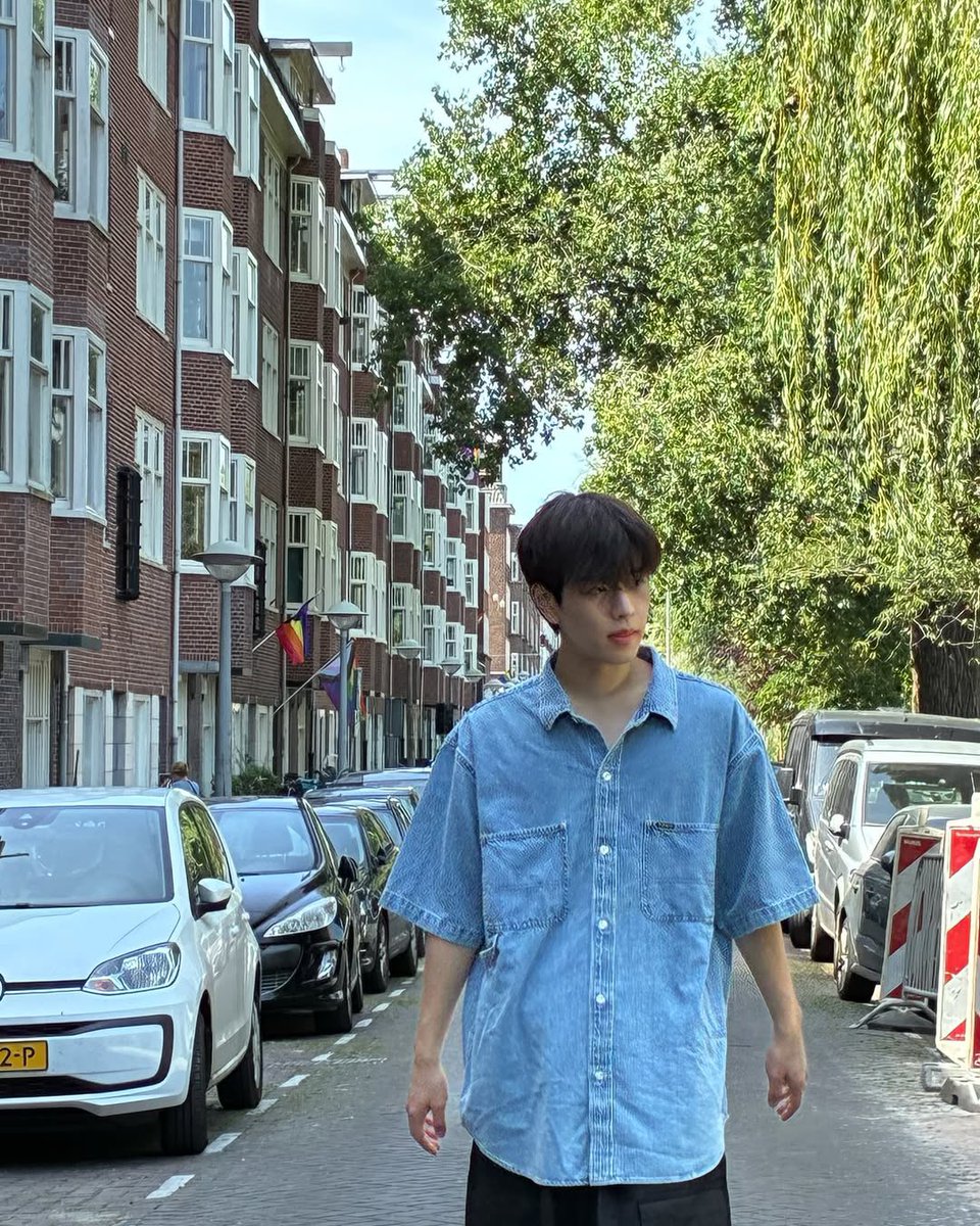 SEUNGM1NE's tweet image. im so obsessed how boyfriend is he looking here ahhhhhhhh