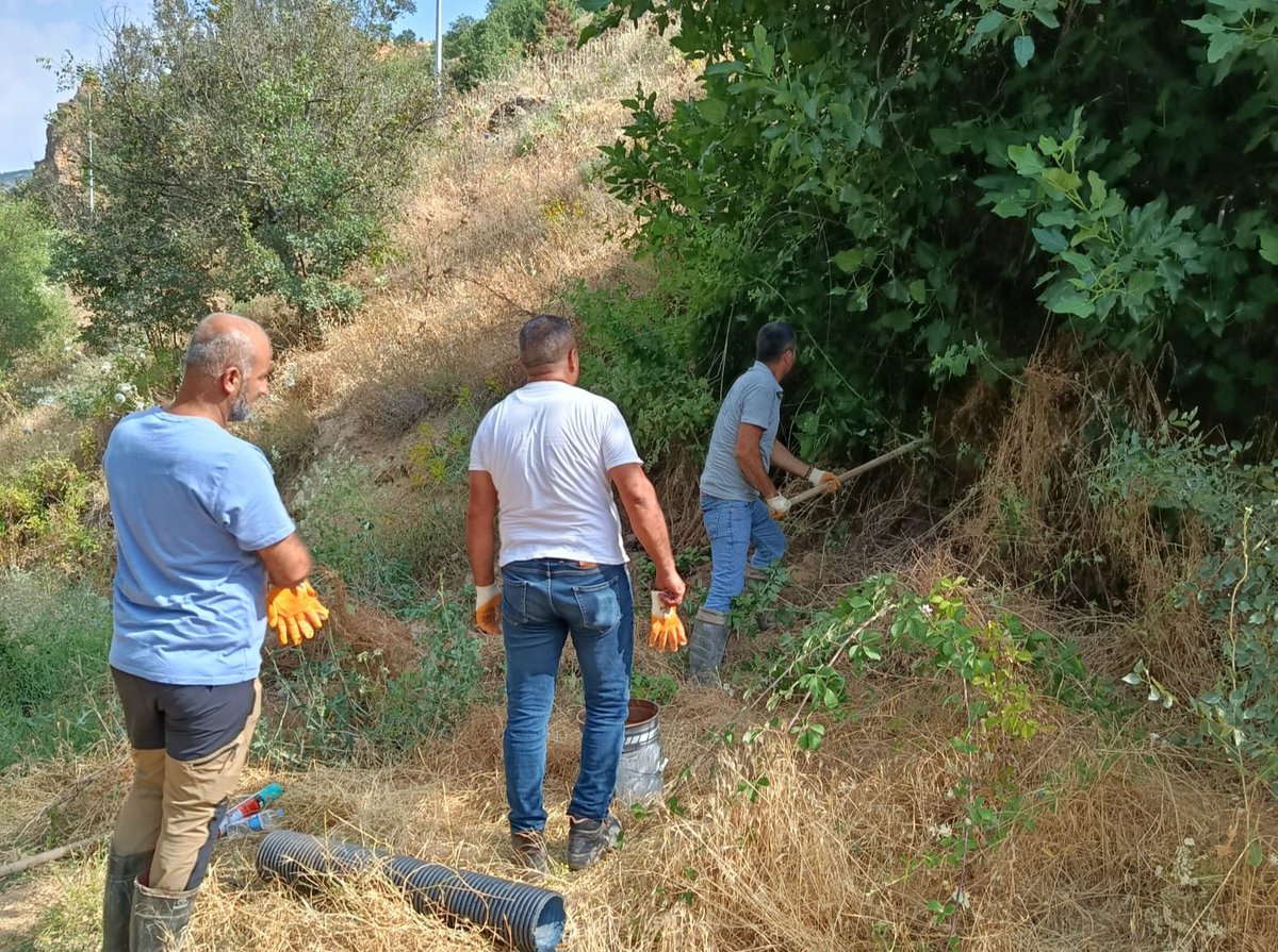 Tunceli Belediyesi (@tuncelibel62) on Twitter photo 🔧 Altyapı İçin Durmadan Çalışıyoruz
📍 Ovacık Yolu üzerindeki kanalizasyon hattında meydana gelen arıza giderildi.
📍 Cumhuriyet Mahallesi’nde kanalizasyon hattı onarıldı.
📍 Abonelere SMS ile bildirilen, Üniversite mevkiinde içme suyu hattındaki sorun ekiplerimizce çözülmeye 🔧 Altyapı İçin Durmadan Çalışıyoruz
📍 Ovacık Yolu üzerindeki kanalizasyon hattında meydana gelen arıza giderildi.
📍 Cumhuriyet Mahallesi’nde kanalizasyon hattı onarıldı.
📍 Abonelere SMS ile bildirilen, Üniversite mevkiinde içme suyu hattındaki sorun ekiplerimizce çözülmeye