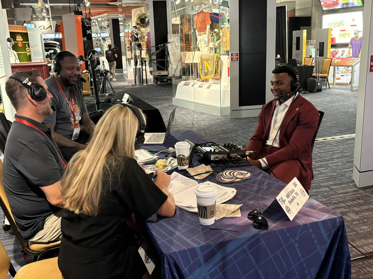 JoelTColeman's tweet image. Getting to spend the morning walking around the College Football Hall of Fame with @isaacdsmith at SEC Media Days. Just a fantastic ambassador for Mississippi State. All Dawg.