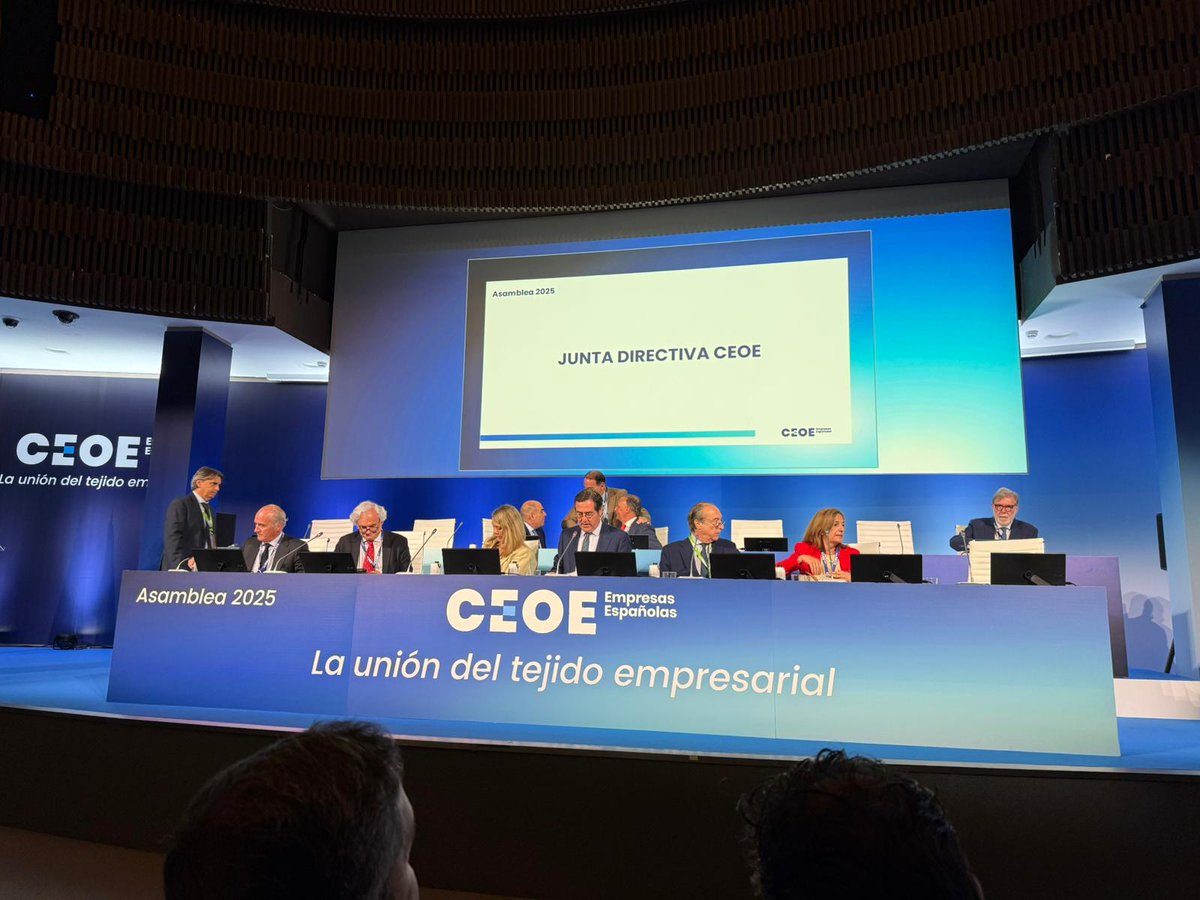 Esta mañana participamos en la Junta Directiva y en la Asamblea General 2025 de CEOE en la que, bajo el lema #UnidadEmpresarial, se puso el acento en la necesidad de unidad en el tejido empresarial español para garantizar nuestra competitividad y avanzar como sociedad.

Go! 💪