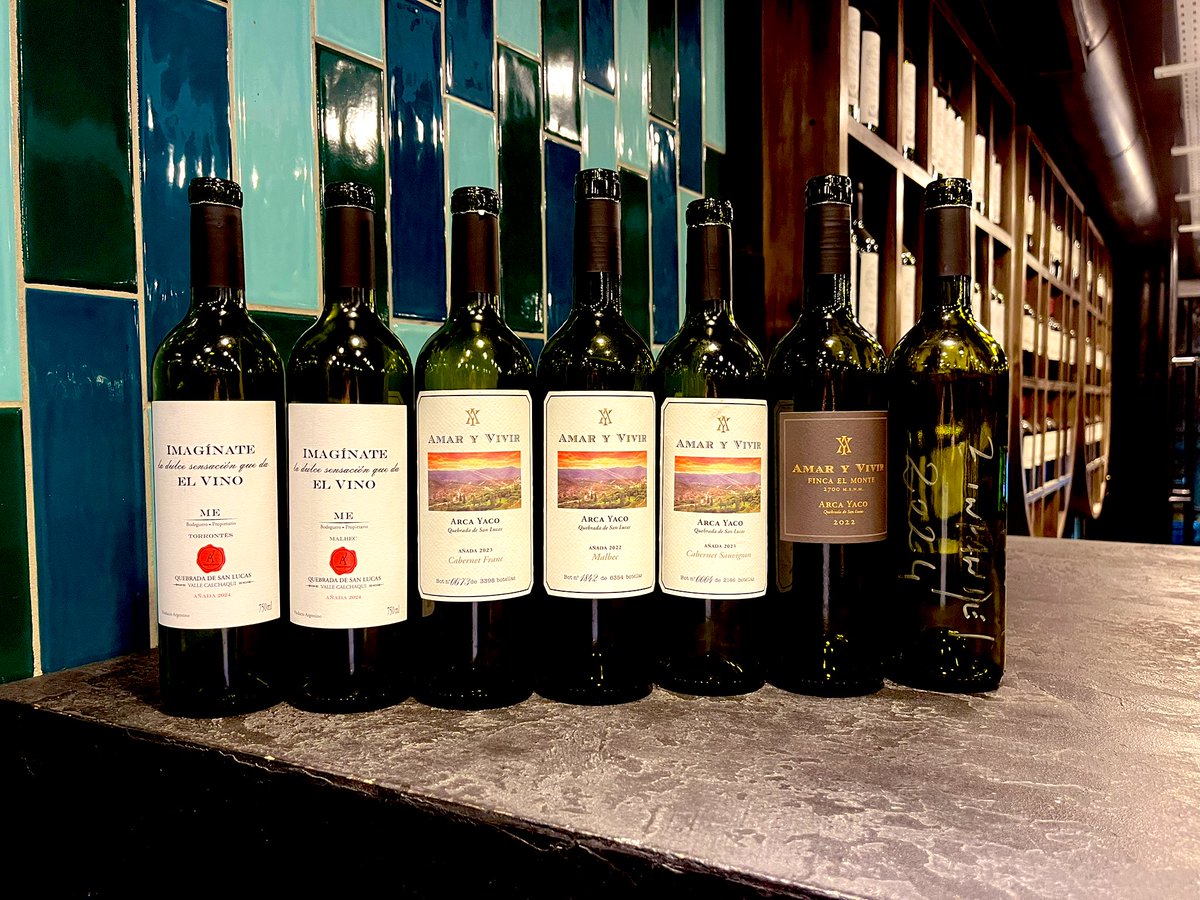 Un martes cualquiera en <a href="/La_Vinicola/">La Vinicola</a> te asegura un viaje directo a la Quebrada de San Lucas.
El NOA y su sana costumbre de deslumbrar con cada vino tinto 🍷🌵