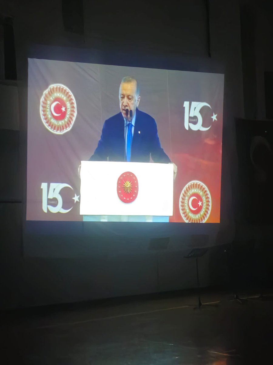 Kur’an-ı Kerim tilaveti, ilahiler ve anlamlı konuşmalarla süren program kapsamında, İlçe Kaymakamımız Sayın Furkan KORKUSUZ, günün anlam ve önemine ilişkin yaptığı konuşmayla katılımcılara hitap etti.
<a href="/tcmeb/">Millî Eğitim Bakanlığı</a>
<a href="/frknkrksz/">Furkan Korkusuz</a>
<a href="/agrimem/">AĞRI MEM</a>
<a href="/hasan_kokrek/">Hasan Kökrek</a>
<a href="/Diyadin004/">DİYADİN KAYMAKAMLIĞI</a>
<a href="/remzi0479/">Remzi Işık</a>