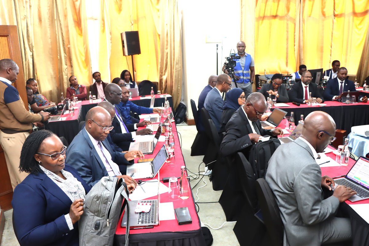 iucea_info's tweet image. Dr. @SalomeMGuchu , the Head of Research and Innovation at @iucea_info provided an overview of the Draft Harmonized Guidelines for Higher Education Data Collection and Management in the East African Community during an ongoing meeting with stakeholders and experts in Nairobi.