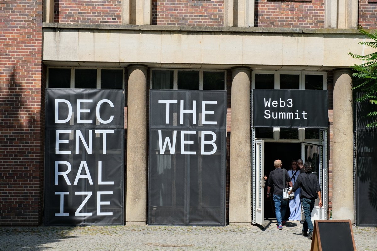 AcademyPolkadot's tweet image. PBA AMA at @Web3summit starting soon - 3pm TODAY
Meet our team, alumni and faculty including @filippoweb3 @kianenigma @Joseptec and Maciej Żyszkiewicz at the Nodespace to get the latest updates and answer all your questions See you there!
@Web3Summit #PBA @Polkadot @paritytech