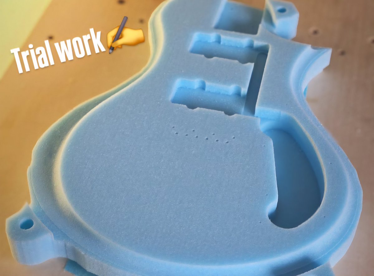断熱材でも、すでに最高。
#maryguitars