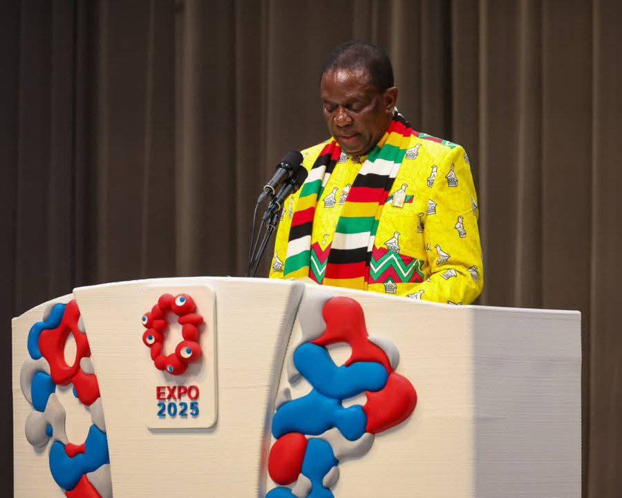 ZimTradeAlerts's tweet image. A proud moment for Zimbabwe 🇿🇼 as President Mnangagwa led Zimbabwe National Day celebrations at the Expo 2025 Osaka, showcasing our heritage, culture, innovation, &amp;amp; economic potential. He expressed delight at Zimbabwe’s unique &amp;amp; immersive pavilion experience, proudly showcasing…