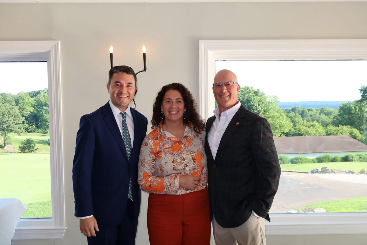 MikeInganamort's tweet image. The road to a Republican Majority in the State Assembly runs right through the 16th Legislative District, which is why I was proud to support Scott Sipos and Catherine Payne in Clinton last night. This high-energy duo will do great things in the Assembly next year - let’s go!