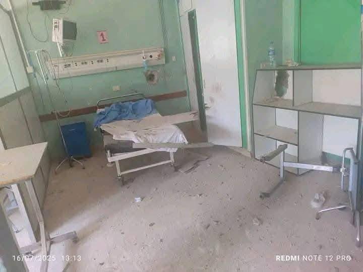 الاعدامات الميدانية مستمرة حتى هذه الأثناء، حيث أفادت مصادر بوقوع عمليات تصفية ميدانية بحق شبان داخل منازلهم وأمام عائلاتهم، إضافة إلى اقتياد آخرين وتصفيتهم في شوارع المدينة.

وبحسب مناشدات وشهادات وصلت للسويداء24، فإن حي المهندسين يشهد تهديد لحياة الاهالي وضحايا أخرين في ظل فوضى