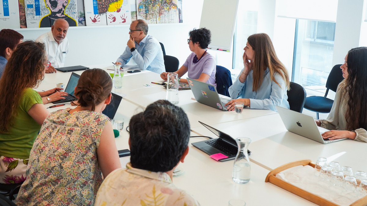 WFP_Europe's tweet image. Yesterday, @WFPChiefEcon sat down with NGOs & think tanks to talk food security and the challenges the humanitarian & development sectors face today. Collaboration and smart funding decisions are needed to avoid more suffering and increase the resilience of those we serve.