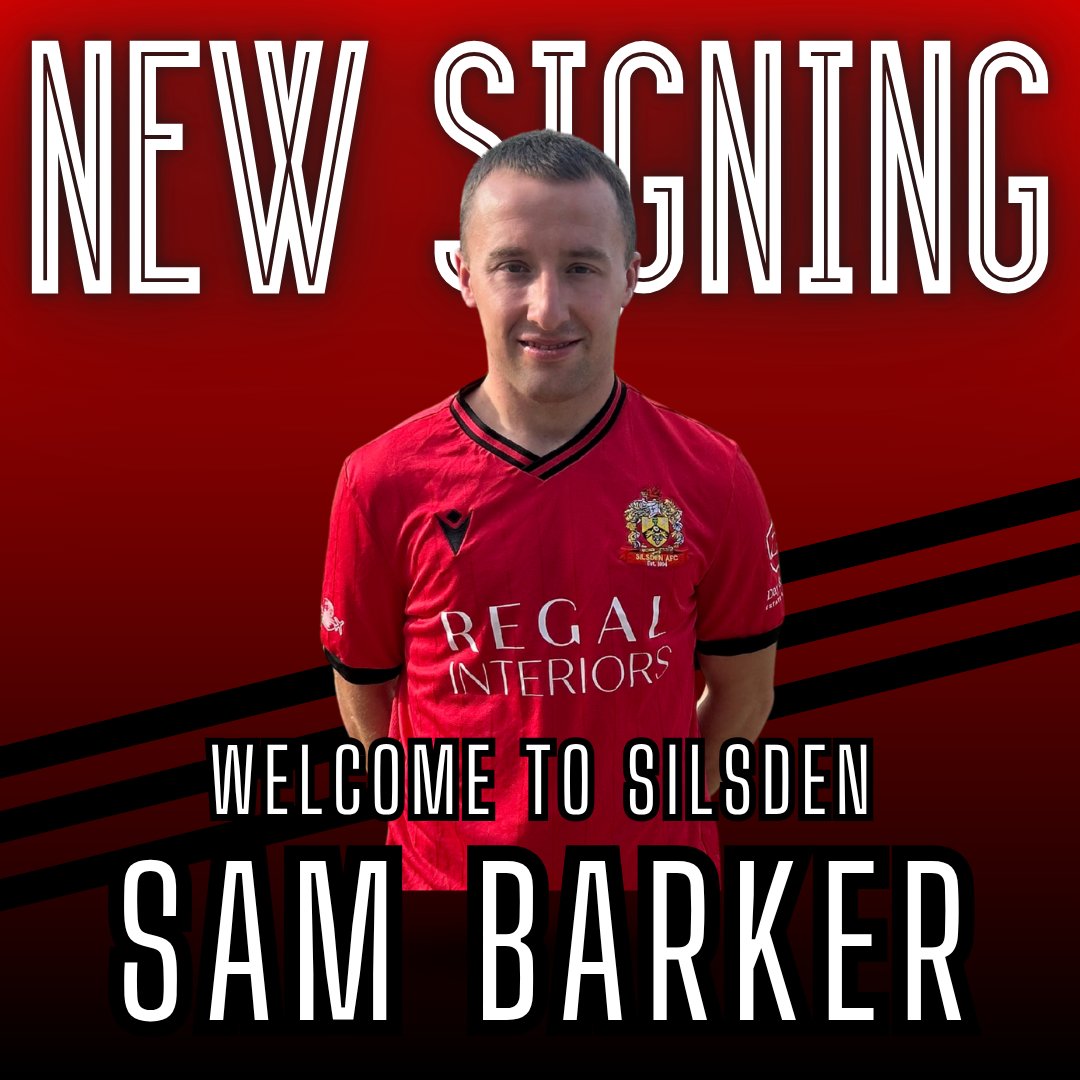 SilsdenAFC's tweet photo. 𝐌𝐢𝐝𝐟𝐢𝐞𝐥𝐝 𝐌𝐚𝐠𝐢𝐜𝐢𝐚𝐧🪄

We’re delighted to announce the signing of Sam Barker from Garforth Town!

A skillful and direct number 10 who’s scored plenty against us down the years, but now he’s here to add more attacking flair our side!🤩

Welcome Sam!🔴🌑

#UpTheSils https://t.co/13obyJBAKV