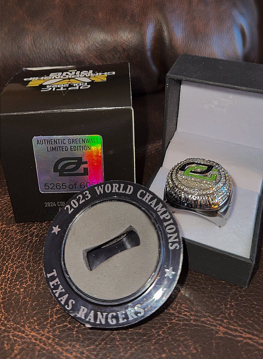 AntwonOG's tweet image. Love the ring, but don’t love it saying 2023 world champs Texas Rangers… @H3CZ