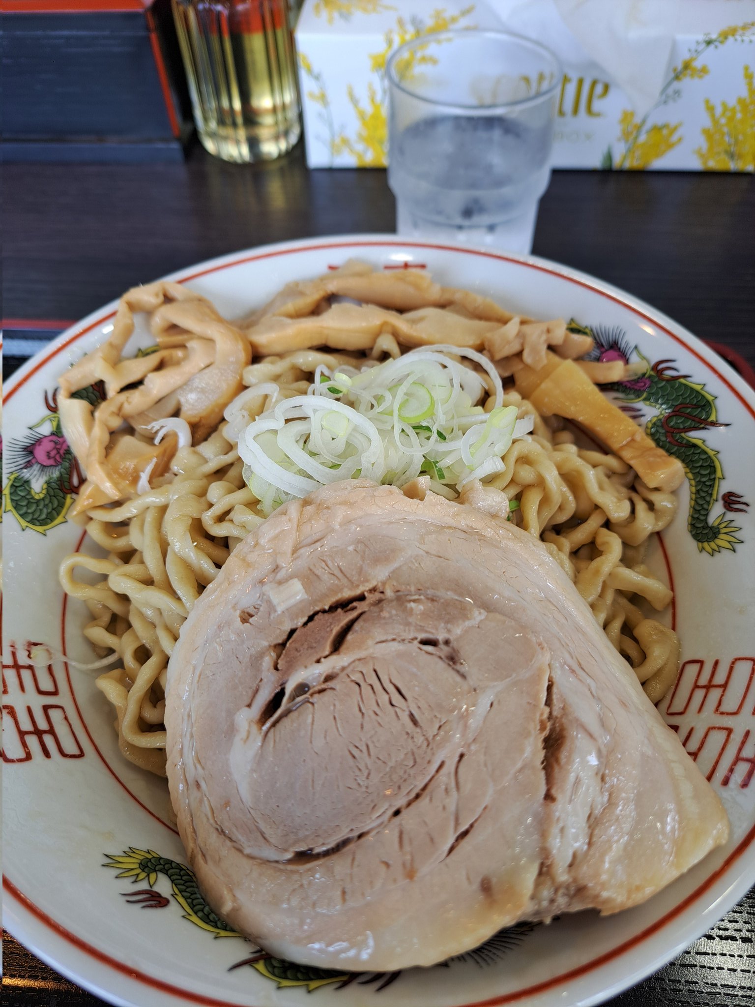 太麺 楽天市場】業務用 常温生ラーメン 太麺 110g×20袋（20食分
