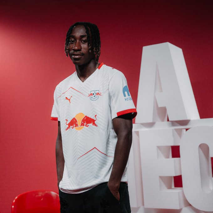 TRANSFER - RB Leipzig, Leganes'den 18 yaşındaki Fildişili sol kanat Yan Diomende'yi €20M karşılığında kadrosuna kattı.