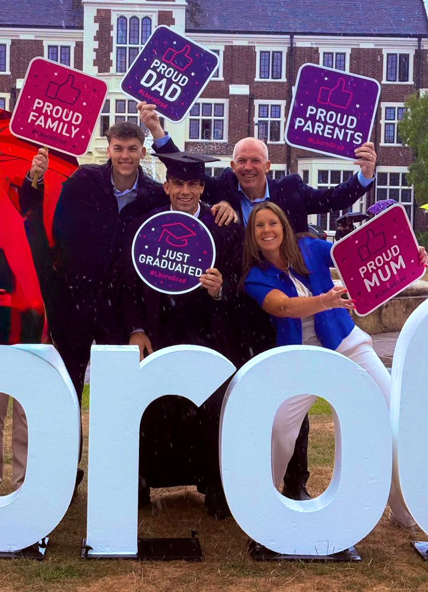 Rachel Strouts tweet media