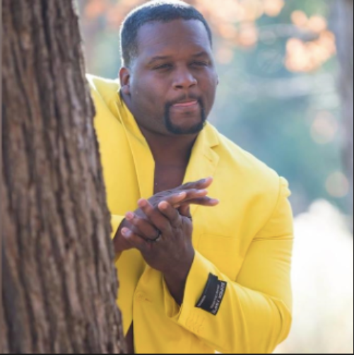 TripleAAA_media's tweet photo. Me waiting to see the latest news before anyone else with TripleA