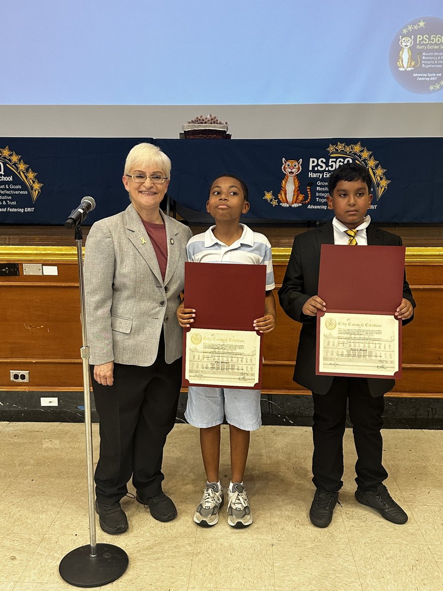 Lynn4NYC's tweet image. I was honored to visit several schools across #District29 at the end of June to personally congratulate our graduating students and wish them the best of luck in advancing their education.
#graduation2025