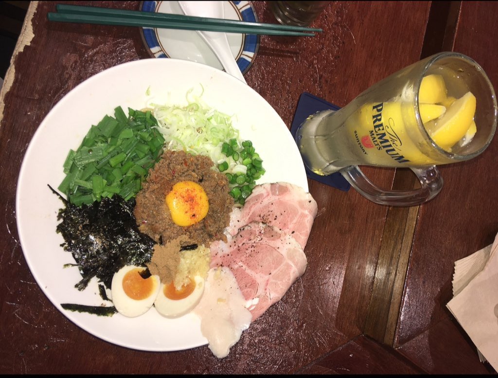 ddoddomuk's tweet image. #식사계 #트친소 #일상계 #먹계 #식사계정
먹는거랑 예쁜카페 다니는거 좋아해요!!!
저랑 친구해주실뷴✋✋ 맘찍해주시면 찾아가용