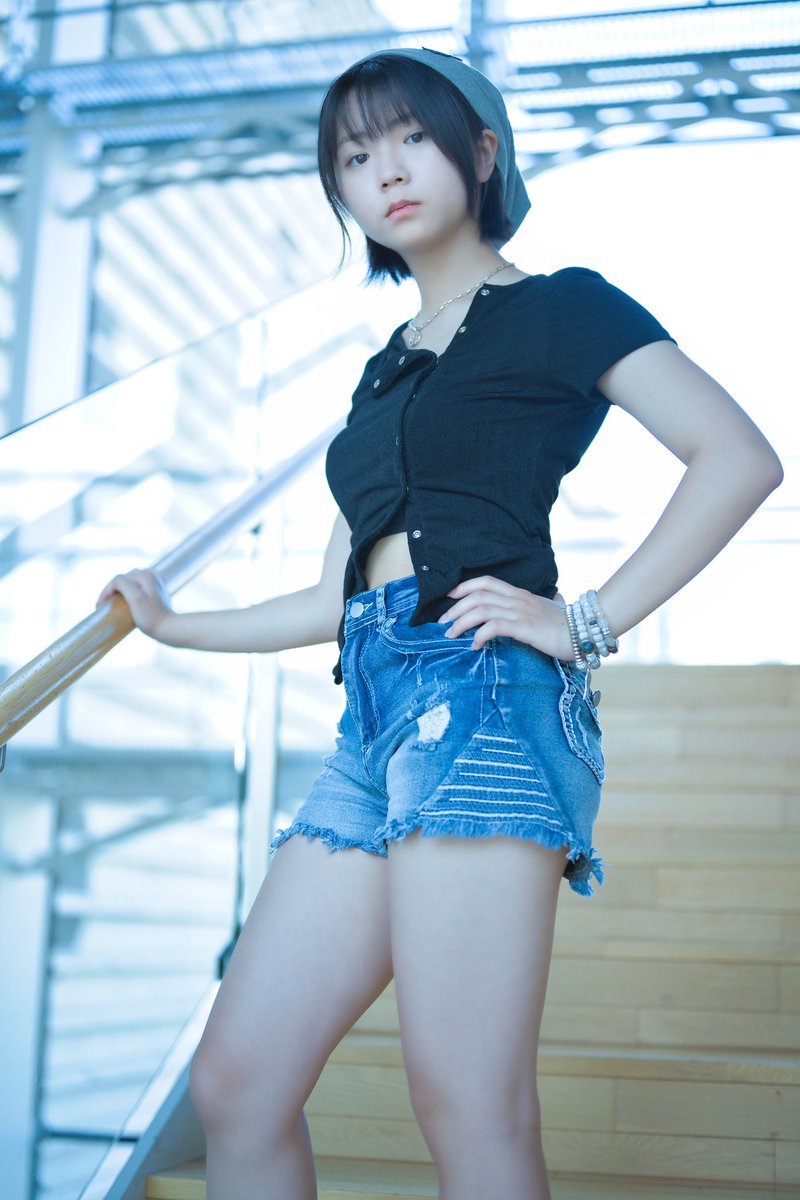 結莉愛さん

Model:結莉愛 <a href="/yuri_reo_mama/">結莉愛🦄（母管理）</a>
Place :六本木エリア
Day    :2025.06.13
オフ会前物販撮影

#結莉愛 #ゆりあ