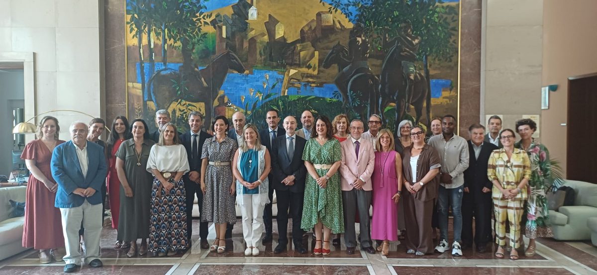 🎫 La receta electrónica concertada de MUFACE será una realidad en Aragón a partir del 11 de septiembre.

📌 En Castilla-La Mancha y Galicia está disponible desde este mes de julio.

+ info: ow.ly/H1Hp30sO65w