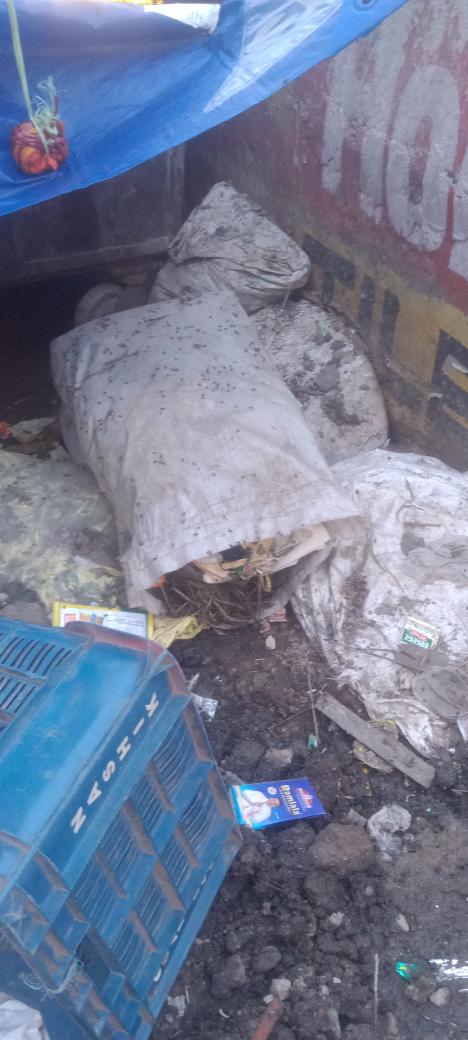 RajeshS34331036's tweet image. श्रीमति आदरणीया मुख्यमंत्री @gupta_rekha जी शक्ति गार्डन सफ़ेद मंदिर पर बीते 10 दिनों से कूड़े का ढेर पड़ा है कृपया संज्ञान ले
@gupta_rekha 
@MCD_Delhi 
@ArvindKejriwal 
@AtishiAAP 
@ManojTiwariMP