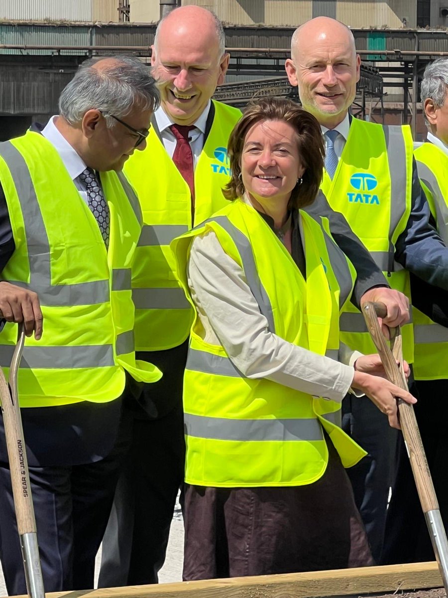 David Rees MS (@davidreesms) on Twitter photo I was pleased to join <a href="/PrifWeinidog/">Eluned Morgan</a> <a href="/SKinnock/">Stephen Kinnock</a> & chair of Tata Mr N Chandraseskaran at the official start of the construction of the EAF at Port Talbot steelworks. Great to see that this work is now underway and steel making will return to our town in late 2027. I was pleased to join <a href="/PrifWeinidog/">Eluned Morgan</a> <a href="/SKinnock/">Stephen Kinnock</a> & chair of Tata Mr N Chandraseskaran at the official start of the construction of the EAF at Port Talbot steelworks. Great to see that this work is now underway and steel making will return to our town in late 2027.