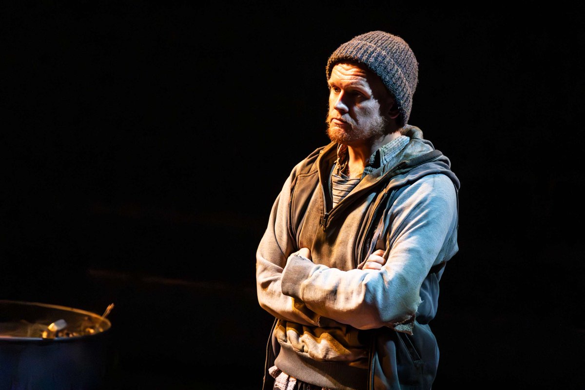 OrangeTreeThtr's tweet image. First look at #PoorClare on stage👀
Break a leg to our incredible cast, creatives and crew ahead of their Press Night this evening 🎉
📅Playing until 9 Aug
💥OT Under 30 Night - Fri 25 Jul
🎟️Tickets from £15
Book now: bit.ly/3YZLBs2