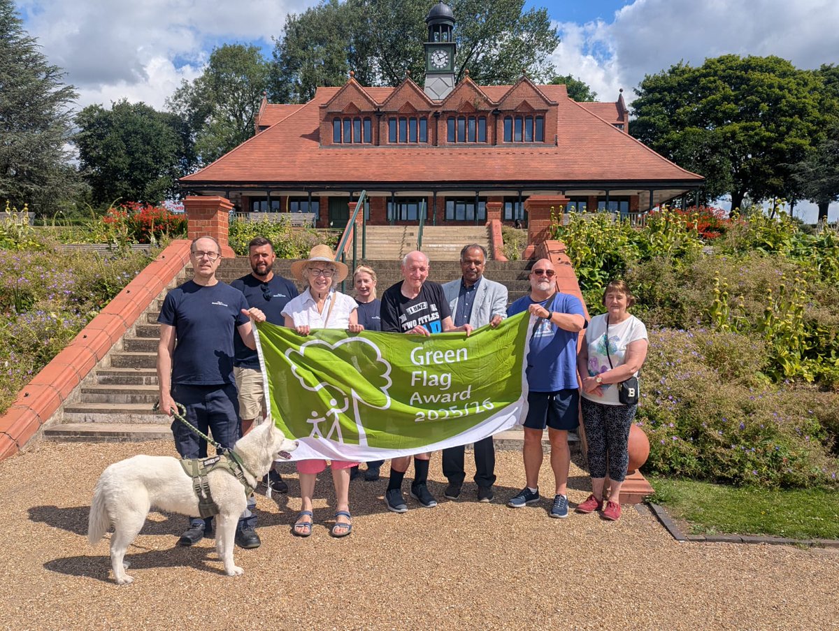 🥳 It’s official – Hanley Park is one of the best in the country.
 
🏆 For the fifth year running, it’s earned the prestigious Green Flag award – recognising it as one of the best-managed parks in the UK.
 
➡️ Read more here: orlo.uk/Wy2Sw