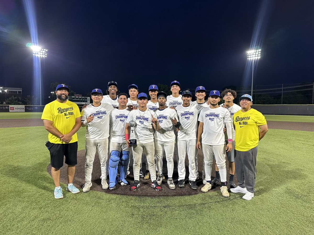 Texas Rangers Youth Academy (@rangersya) on Twitter photo The Rangers NIKE RBI Senior Baseball season came to a close last night with a thrilling 1-0 championship game between the Spartanburgers and the Seahawks.
Pitchers Romel Garcia and Ian Martinez of the Spartanburgers combined for a no-hitter leading the “Burgers” to the title. The Rangers NIKE RBI Senior Baseball season came to a close last night with a thrilling 1-0 championship game between the Spartanburgers and the Seahawks.
Pitchers Romel Garcia and Ian Martinez of the Spartanburgers combined for a no-hitter leading the “Burgers” to the title.