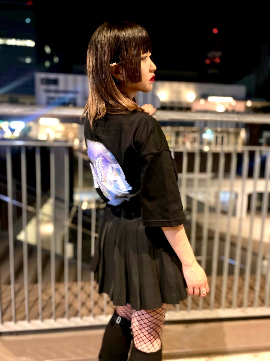NR_NEWRIVER's tweet image. 待望のビックシルエットTシャツ発売！  

▼ショップリンク 
newriver.booth.pm 

▼公式Instagram 
instagram.com/nr_newriver/ 

▼Model  
ゑる
Instagram：instagram.com/eru_42_creator/

#NEWRIVER 
#パーカー 
#オーバーサイズ