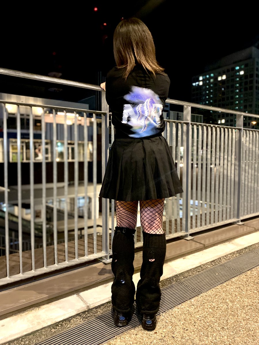 NR_NEWRIVER's tweet image. 待望のビックシルエットTシャツ発売！  

▼ショップリンク 
newriver.booth.pm 

▼公式Instagram 
instagram.com/nr_newriver/ 

▼Model  
ゑる
Instagram：instagram.com/eru_42_creator/

#NEWRIVER 
#パーカー 
#オーバーサイズ