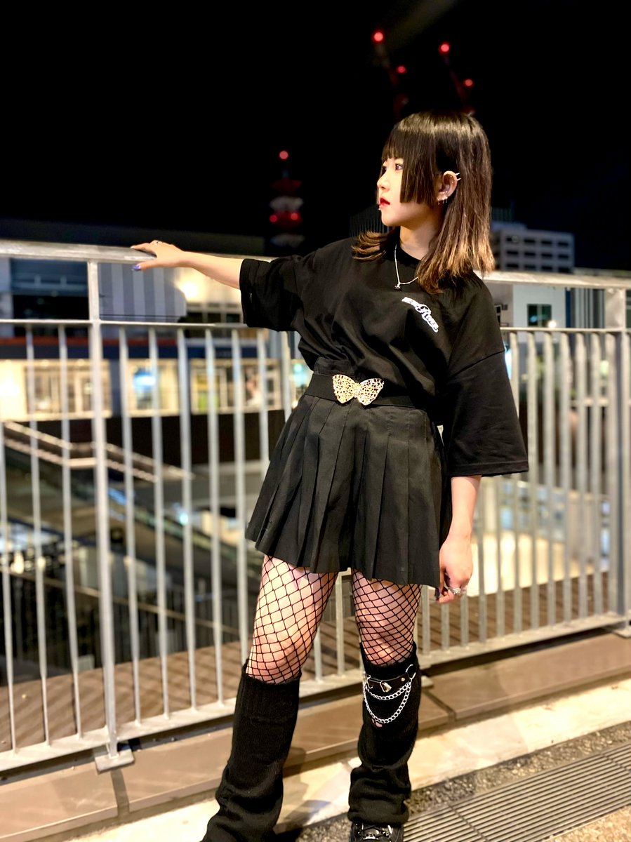 NR_NEWRIVER's tweet image. 待望のビックシルエットTシャツ発売！  

▼ショップリンク 
newriver.booth.pm 

▼公式Instagram 
instagram.com/nr_newriver/ 

▼Model  
ゑる
Instagram：instagram.com/eru_42_creator/

#NEWRIVER 
#パーカー 
#オーバーサイズ