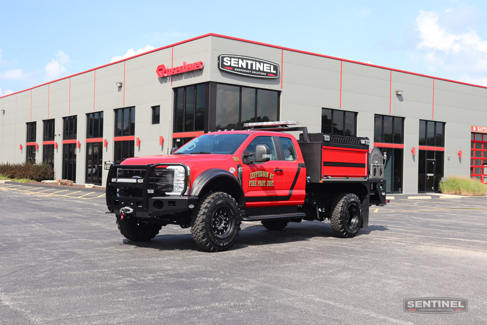 Sentinel_EmgSol's tweet image. NEW DELIVERY!
The Jefferson R-7 Fire Protection District recently took delivery of this @HeimanFire brush truck! THANK YOU Chief Mark Earls and the firefighters of Jefferson R-7 FPD for choosing Sentinel and Heiman Fire Equipment!
sentineles.com/jeffersonr7bru…