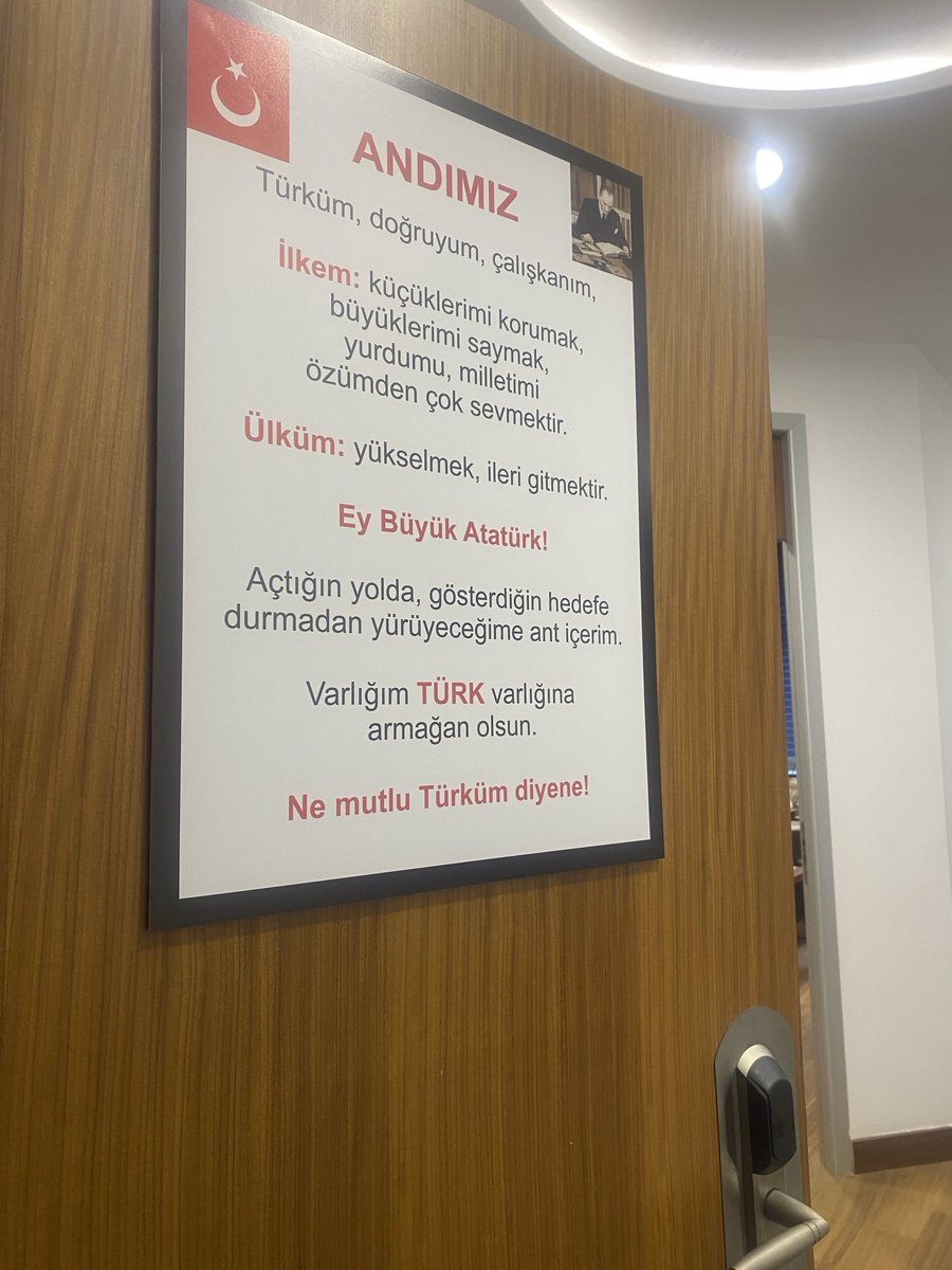 Çok güzel olmamış mı?🥰

Varlığım TÜRK varlığına armağan olsun🇹🇷🇹🇷🇹🇷

#NeMutluTürkümDiyene