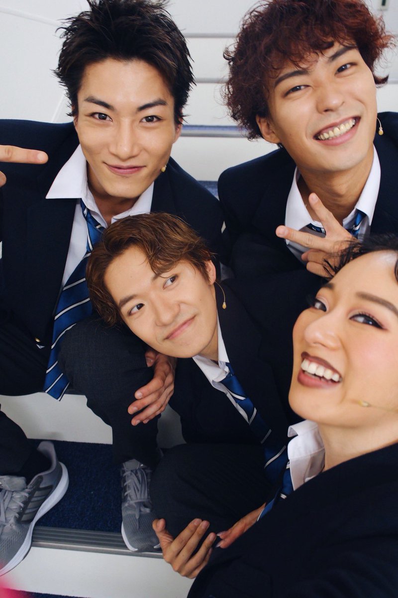 s_msmc0414's tweet image. 『ジェイミー』👠
本日も2公演ありがとうございました!
今日も最高でした!
明日は休演日、明後日2公演もみんなと楽しみまーす!良い写真✨