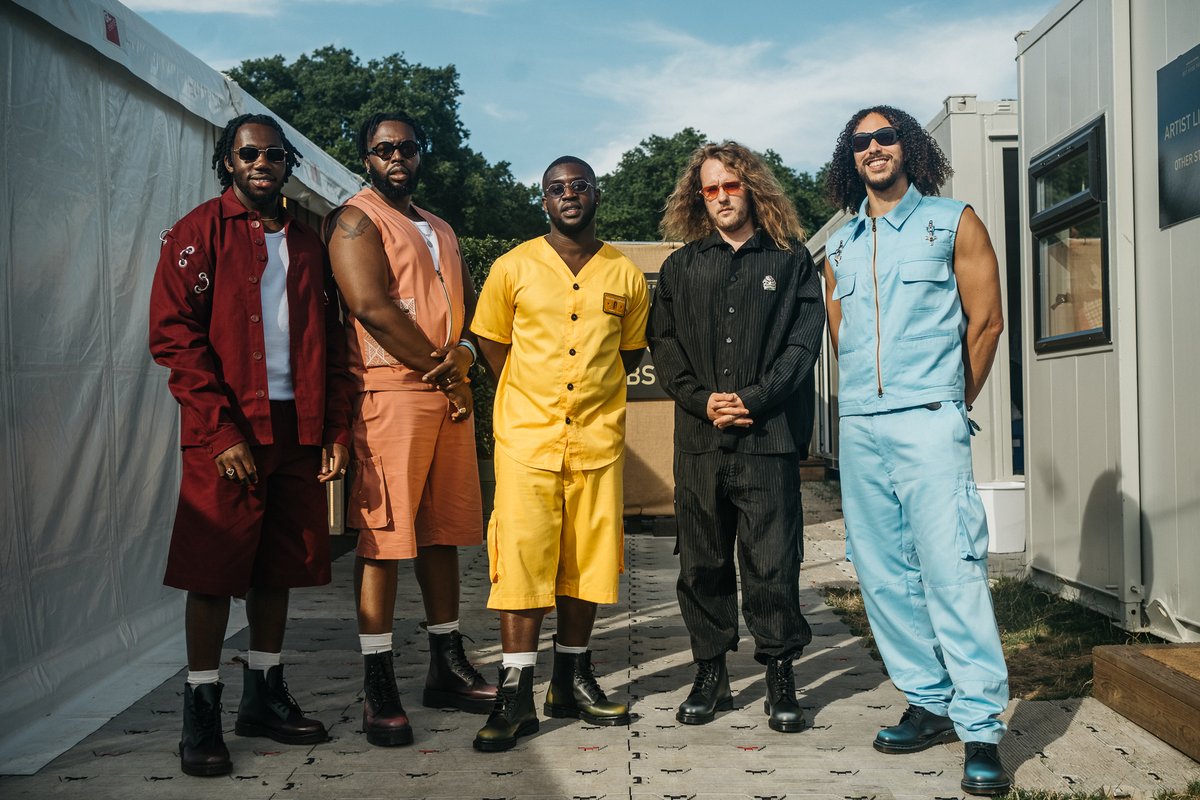 EzraCollective's tweet image. Overjoyed is an understatement. One of the most special weekends of our journey to date:
@northseajazz
Stevie Wonder Opener at @BSTHydePark
@mostly_jazz
Each one unforgettable. To everyone who joined us on any of these dancefloors. Thank you.
EZ to the world.