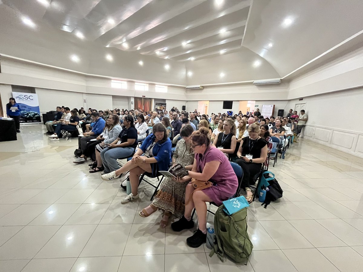 #VIISimposio | ¡Iniciamos el VII Simposio de Investigación y Conservación en Galápagos!

🌍 Temáticas centrales:
• Biodiversidad
• Cambio ambiental
• Ecología marina y terrestre
• Restauración de ecosistemas
• Salud comunitaria
• Desarrollo sostenible