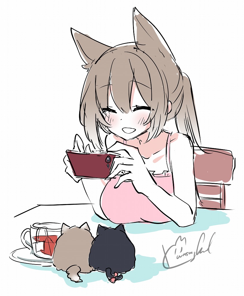 前に買った紅茶を入れつつぬい撮りする久遠ちゃん。自室なのでけもみみはそのまま。 