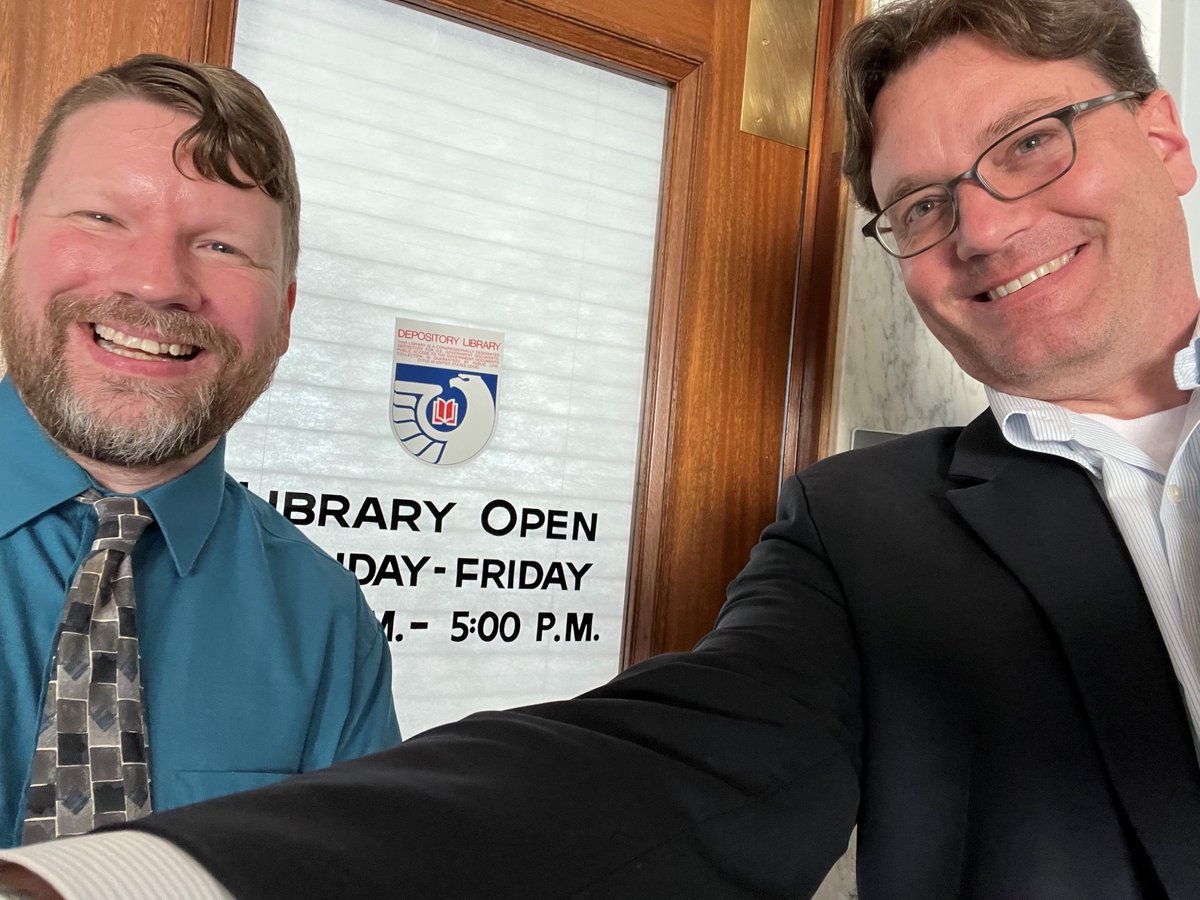 USGPO's tweet image. Superintendent of Documents, Scott Matheson, and GPO User Support Librarian, David Isaak, visit the Oregon State Law Library in Salem, OR. This library has been part of the FDLP since 1974.