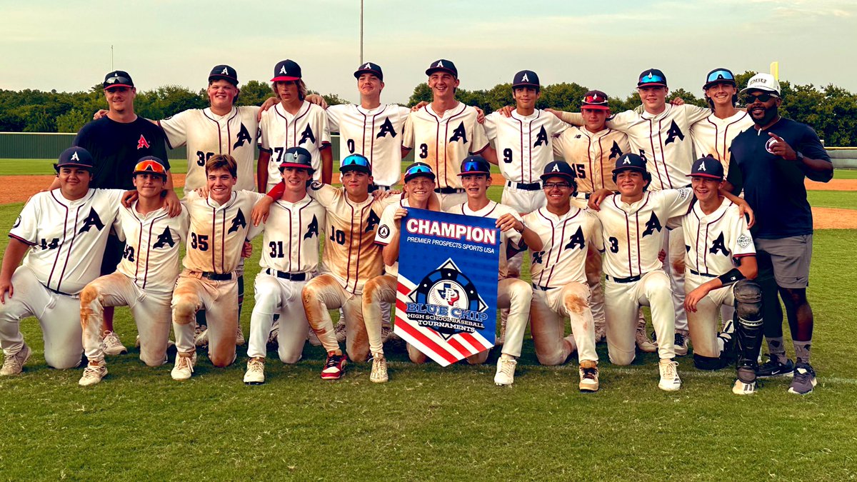 arlingtonas1988's tweet photo. Congrats to our Arlington A’s Freshmen Dodgers on winning the Frisco Rough Riders Blue Chip Lonestar Championship this weekend! The Dodgers went undefeated with a 5-0 record. 

Proud of these young men as well as this entire class! A’s future is bright! https://t.co/kRfX2ON48r