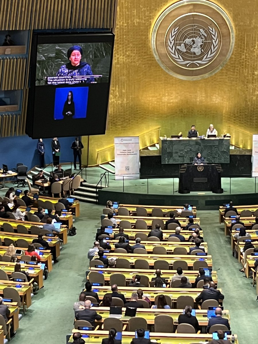 Eduard Vallory (@evallory) on Twitter photo Ten years after their adoption, the Sustainable Development Goals are more important than ever, says <a href="/AminaJMohammed/">Amina J Mohammed</a>, DSG of <a href="/UN/">United Nations</a>, at the High Level Political Forum #HLPF. And we are all here to renew our commitment to achieve the #SDG and to strengthening multilateralism. Ten years after their adoption, the Sustainable Development Goals are more important than ever, says <a href="/AminaJMohammed/">Amina J Mohammed</a>, DSG of <a href="/UN/">United Nations</a>, at the High Level Political Forum #HLPF. And we are all here to renew our commitment to achieve the #SDG and to strengthening multilateralism.