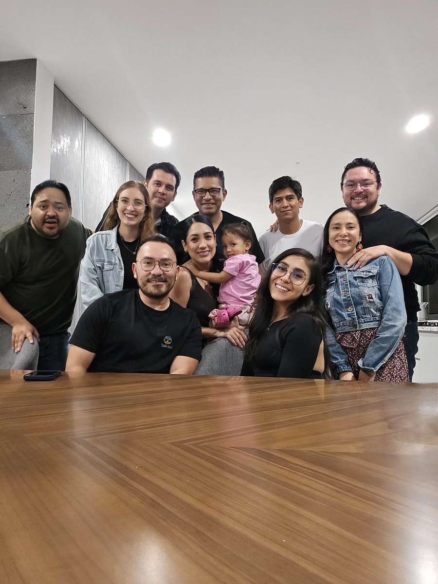 Hospital work is possible when all members walk in the same direction, same goals and under the same ideas!!! #uropediatria #gildardomanzo #urologo