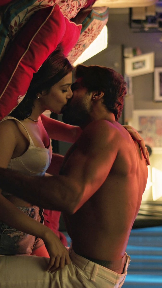 DhruvRithwik's tweet photo. Nights are meant to be dirty 😋❤️

Thread Set 1 https://t.co/zn5rXYBERA