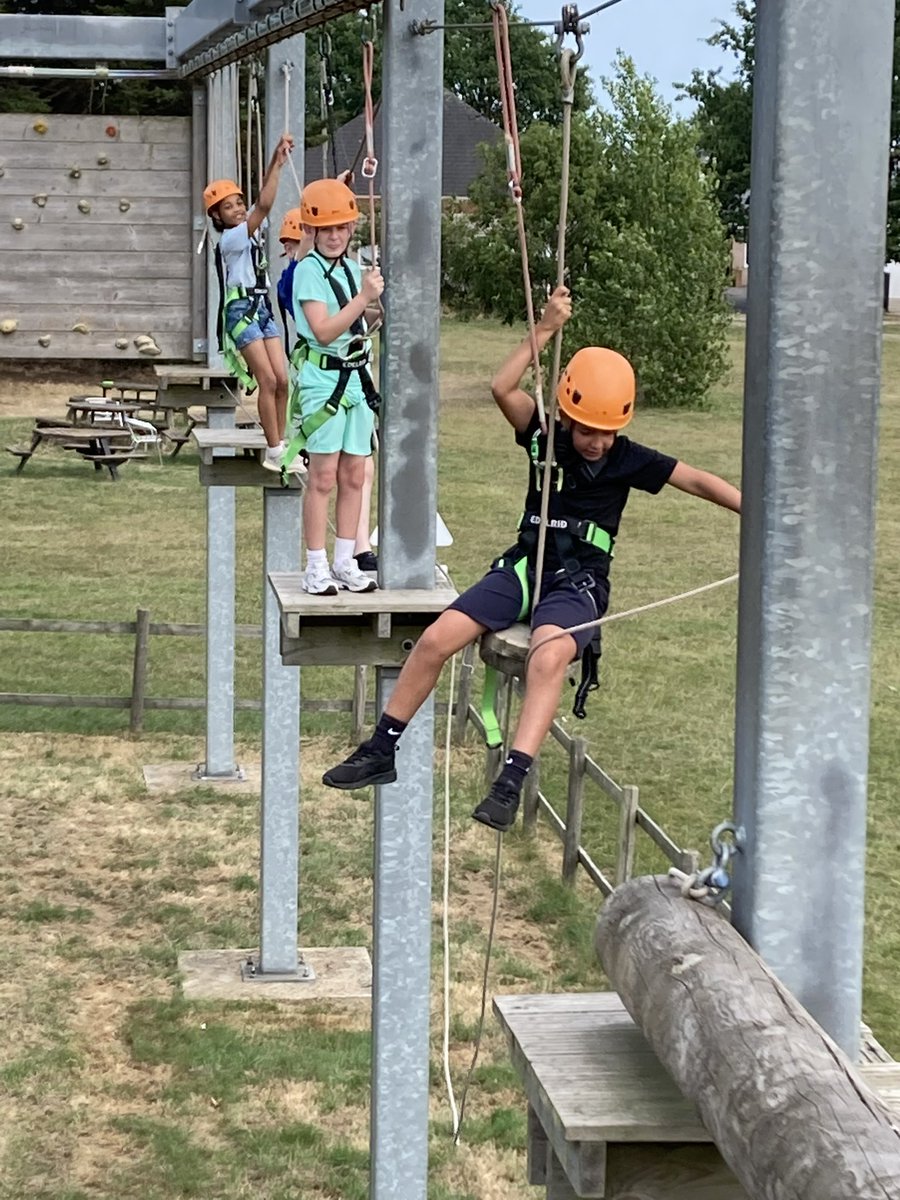 HogarthPS's tweet photo. Ariel Adventure!!!
#mersea2025
#facingourfears
#resilience https://t.co/TsMuz65Wua