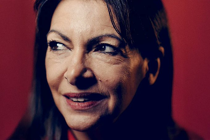 Bicicleto_ZGZ's tweet photo. Anne Hidalgo, la alcaldesa de París (de origen español) que ha conseguido que circule más gente en bicicleta que en coche: "La batalla del cambio climático se gana o se pierde en las ciudades".
Ejemplar.

 https://t.co/dD9fXFsIat https://t.co/QbnSNSKi0k